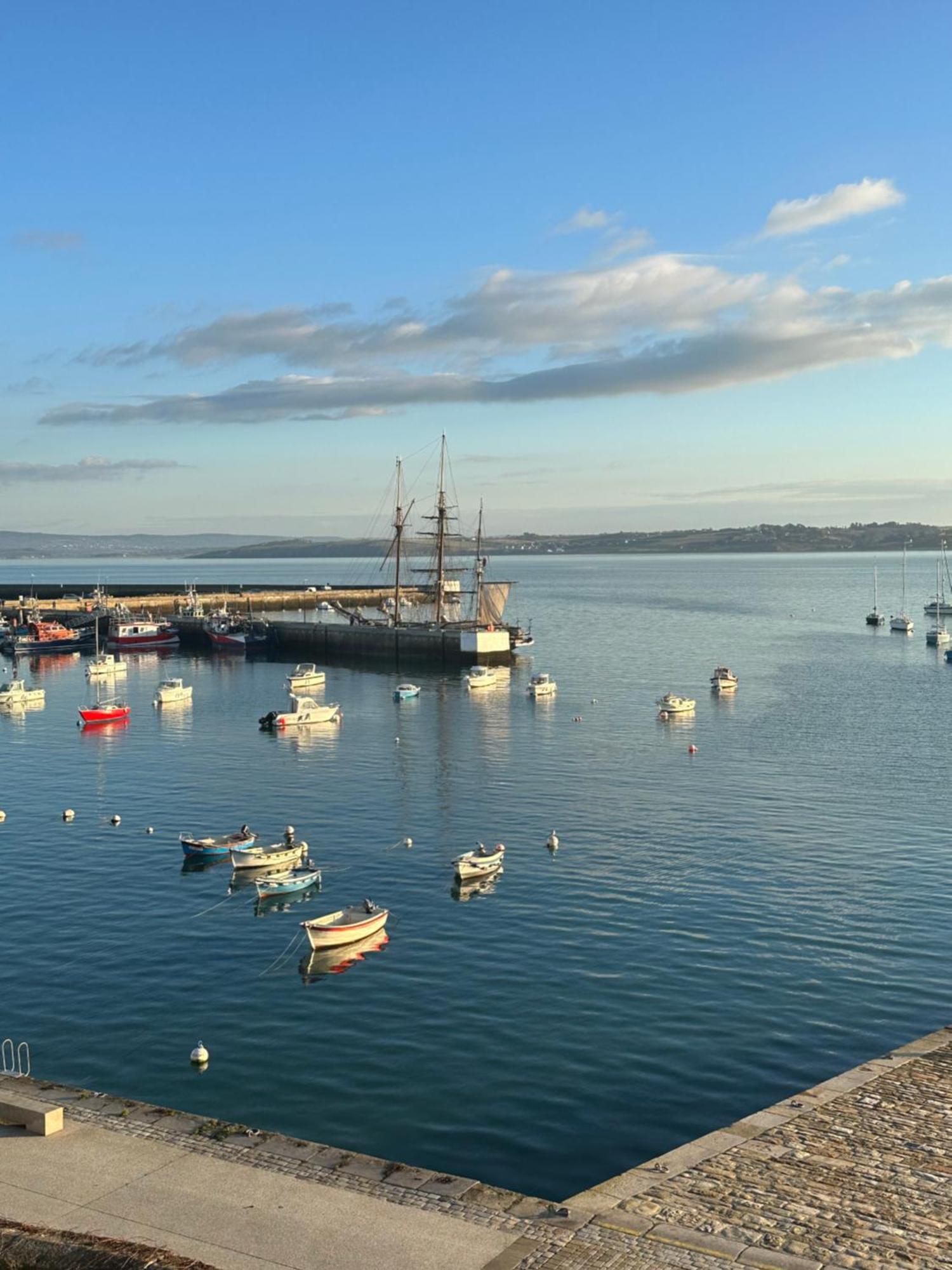 Appartement Design VIII - Port Rosmeur - Sublime Vue Mer Douarnenez Exteriör bild